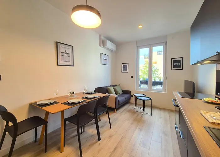 Апартаменты Reves & Bulles - Hyper Centre - Cathedrale